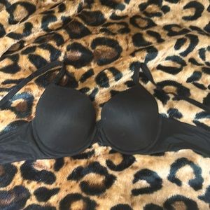 New victoria secret perfect shape bra size 36/c